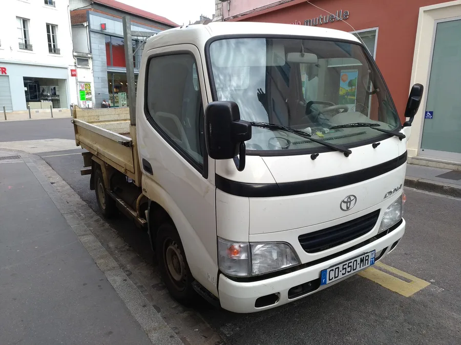 Veicolo Toyota Dyna